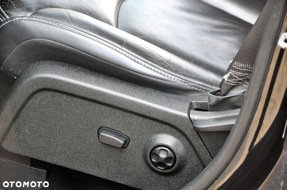Fiat Freemont 2.0 Multijet 16V DPF Automatik Allrad Black Code - 27