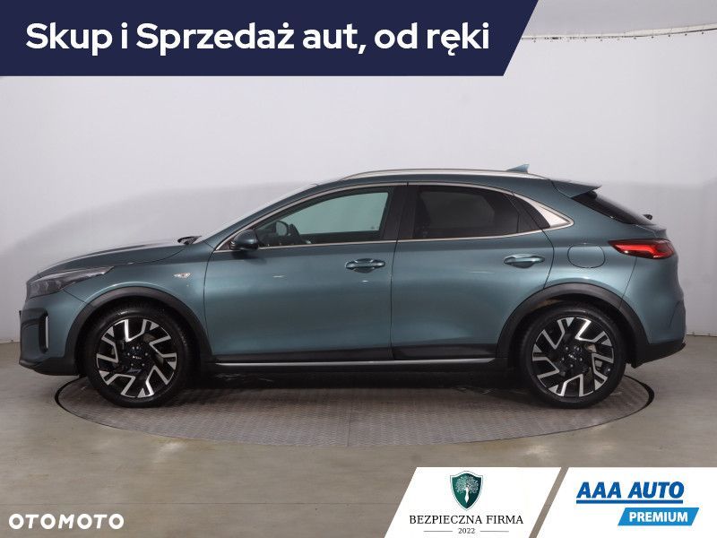 Kia XCeed - 4
