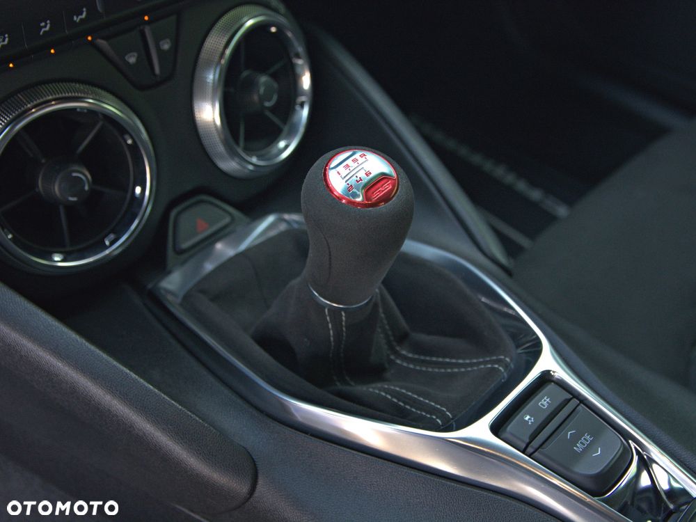 Chevrolet Camaro - 32