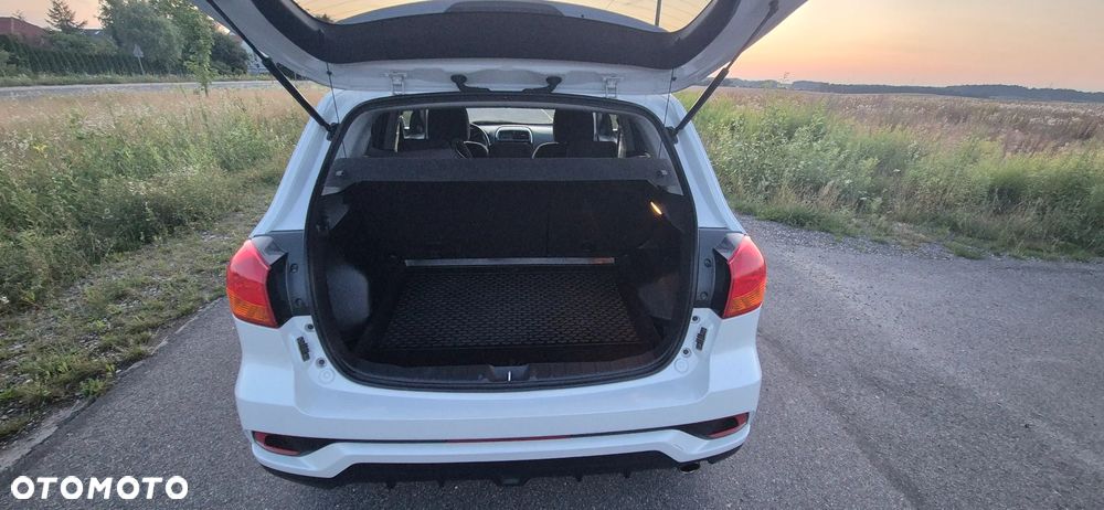 Mitsubishi ASX 1.6 Invite - 11