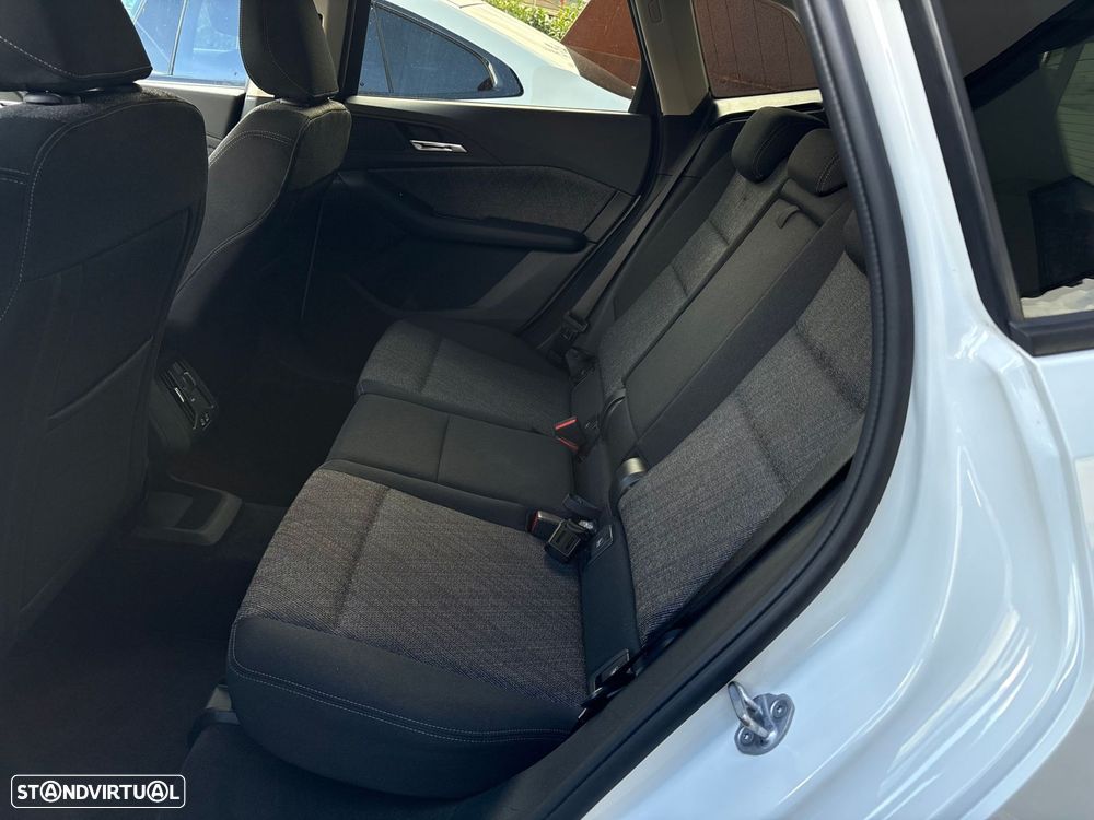 BMW 218 Active Tourer i Auto - 29