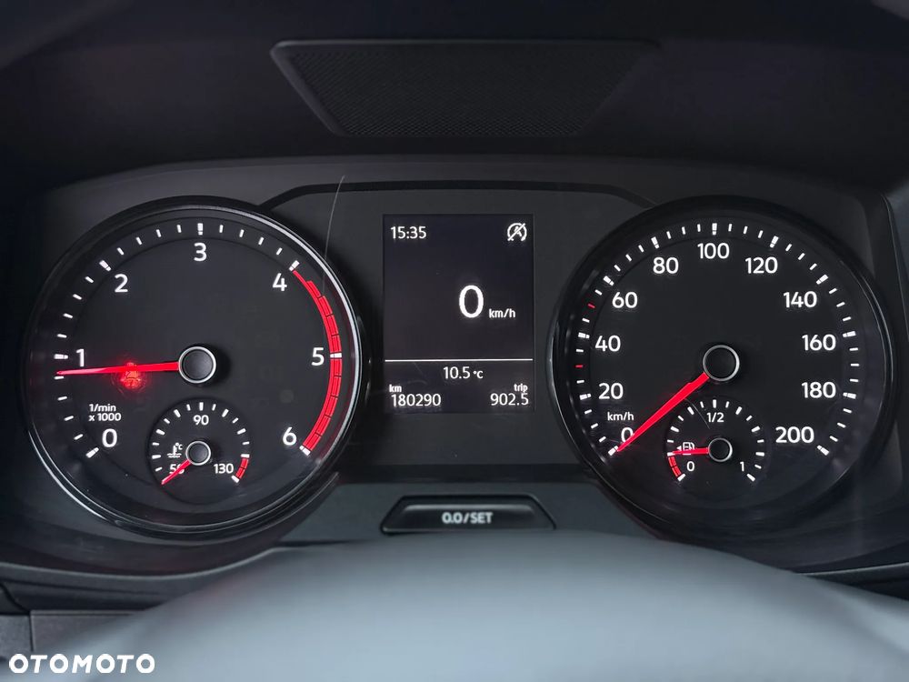 Volkswagen Crafter 2.0 140KM / Długi L4 H2 / 2022 ROK / ZAREJESTROWANY W PL / Serwis ASO / Bezwypadkowy - 31