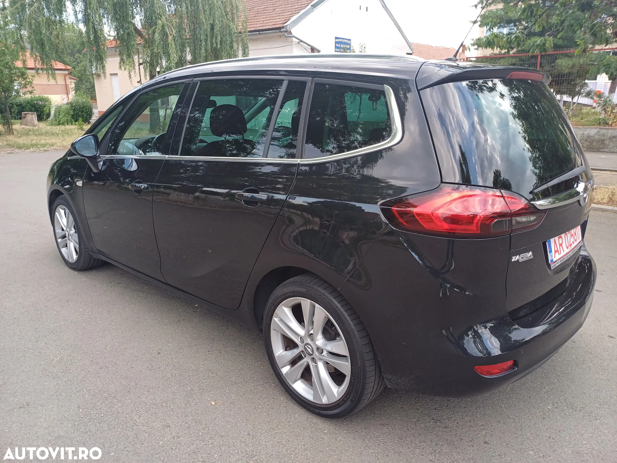 Opel Zafira Tourer 2.0 CDTI Active - 10