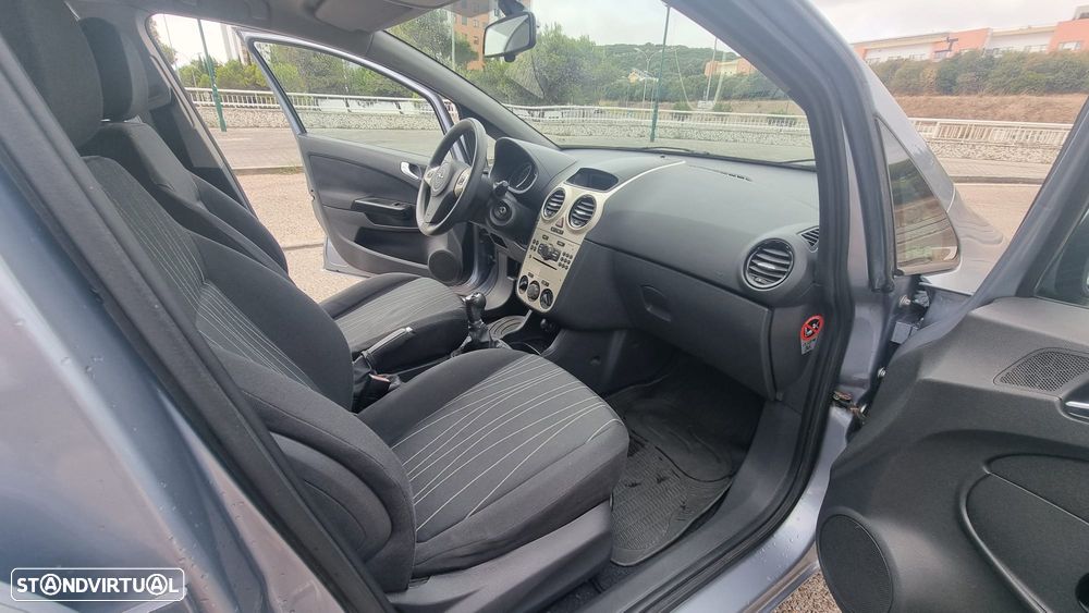 Opel Corsa - 17