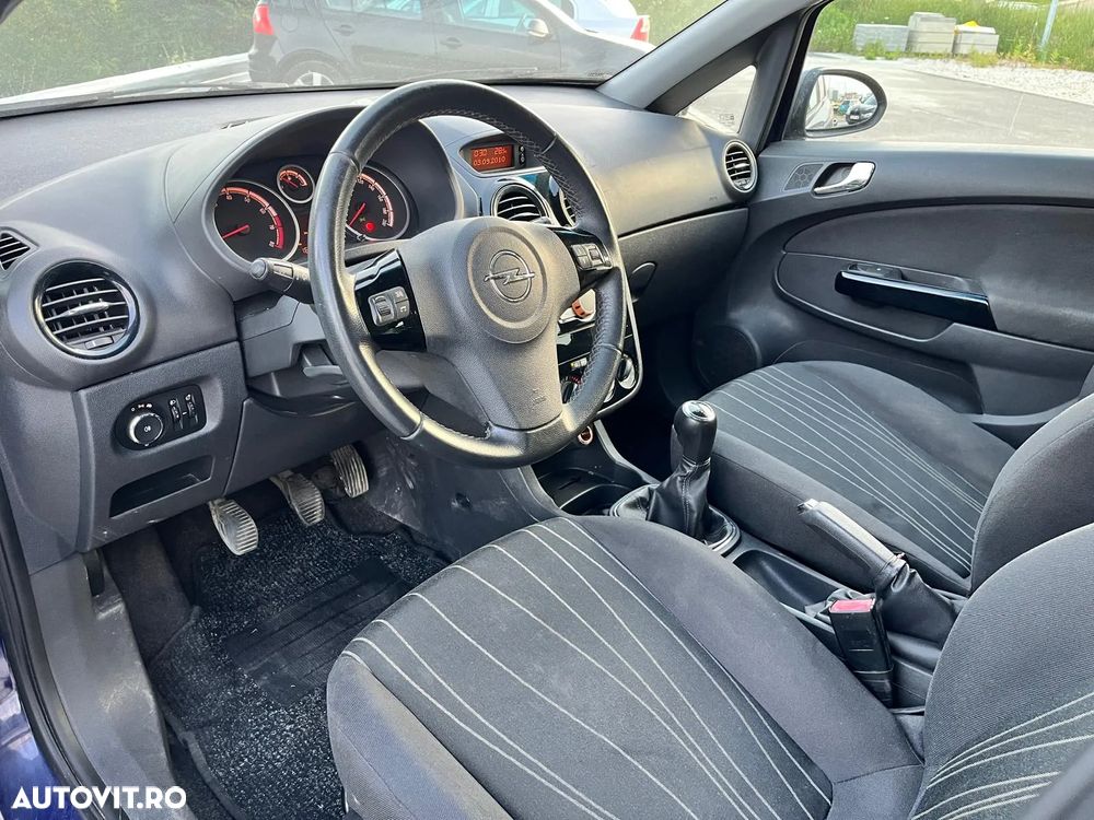 Opel Corsa 1.2 Enjoy 150 Years Edition - 13