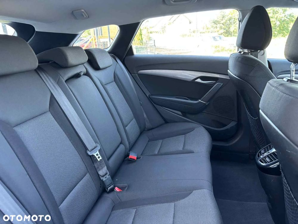 Hyundai i40 1.7 CRDi Comfort + - 28