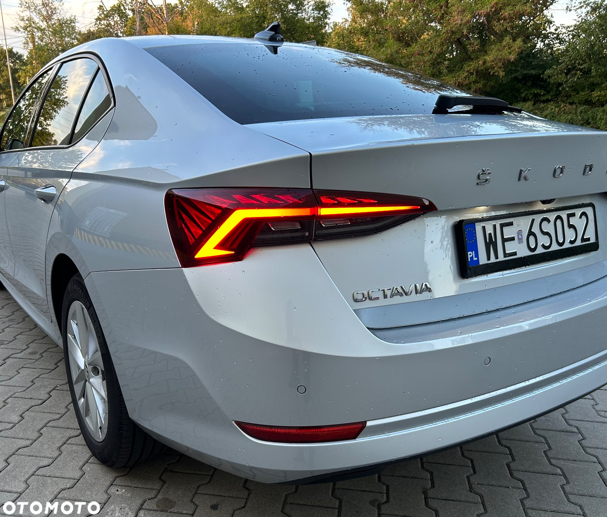 Skoda Octavia 2.0 TDI Ambition DSG - 9