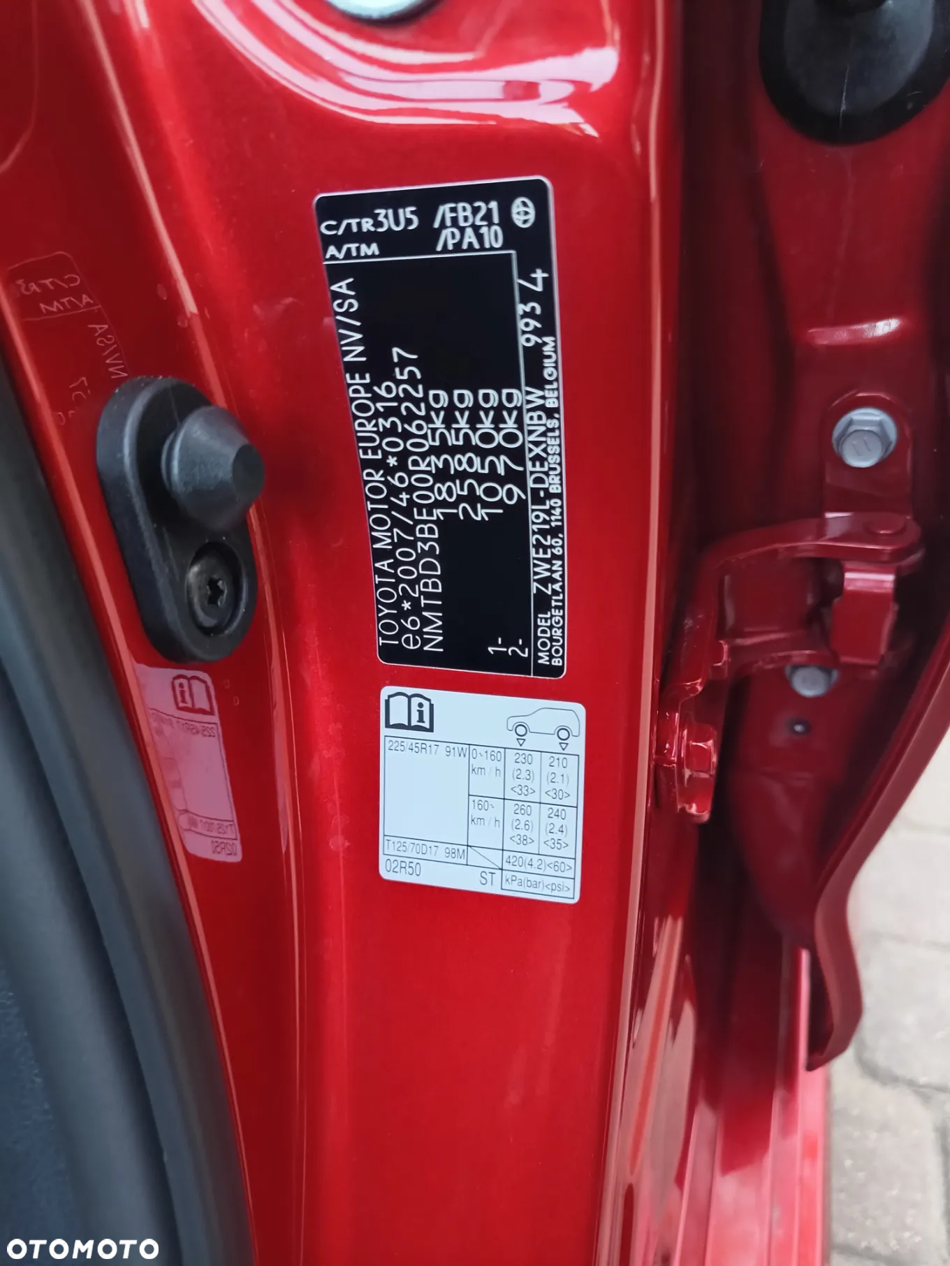 Toyota Corolla 1.8 Hybrid Style - 27