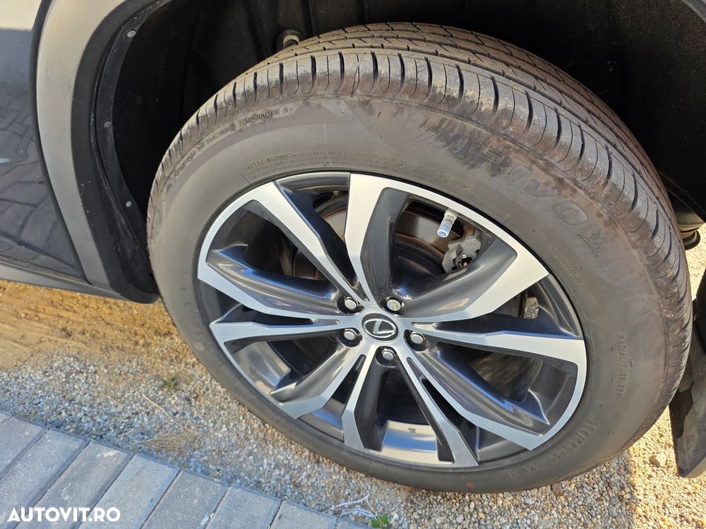 Lexus Seria RX - 2