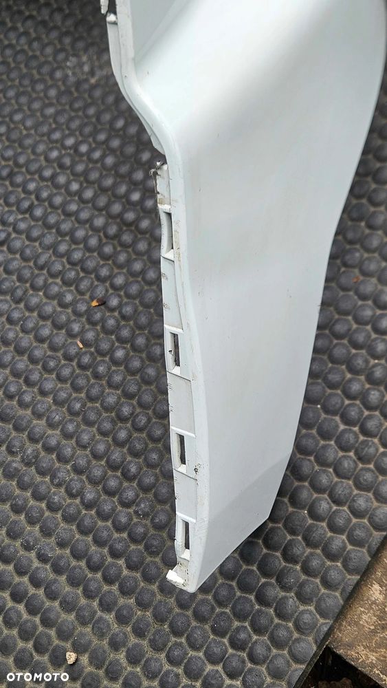 Atrapka 623100251R 93856152 Atrapa Gril Osłona Chłodnicy Kratki Emblemat Znaczek Renault Trafic II 2 Lift - 9