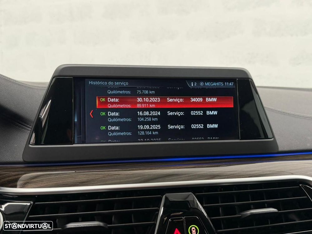 BMW 530 e iPerformance Line Luxury - 26