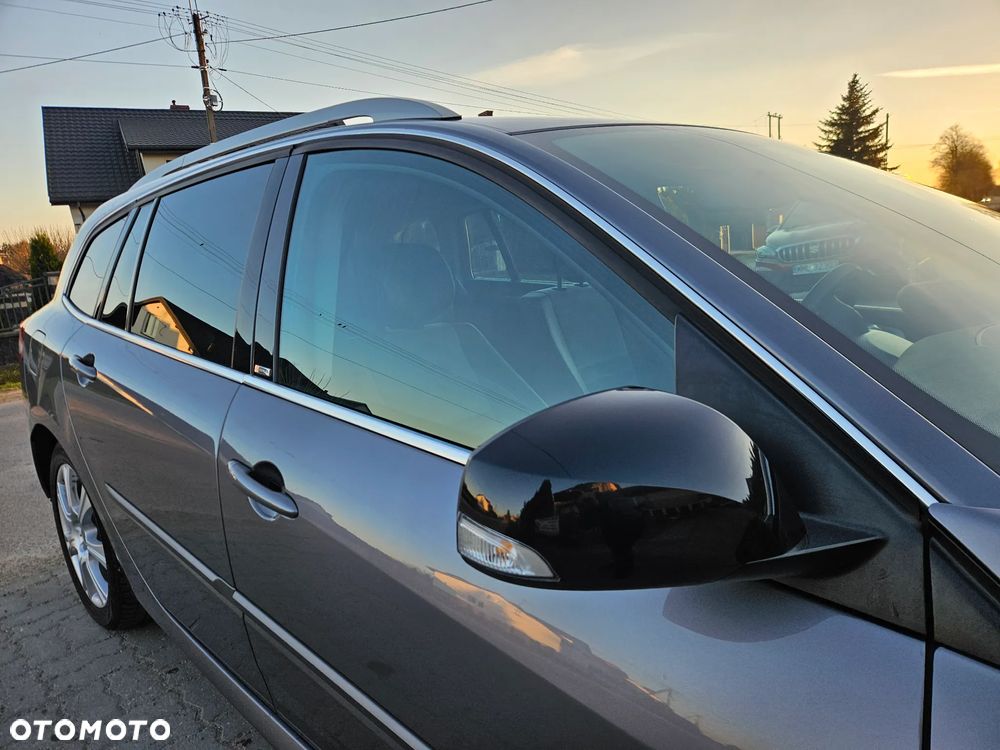 Renault Laguna 2.0 dCi Bose Edition ESM - 33