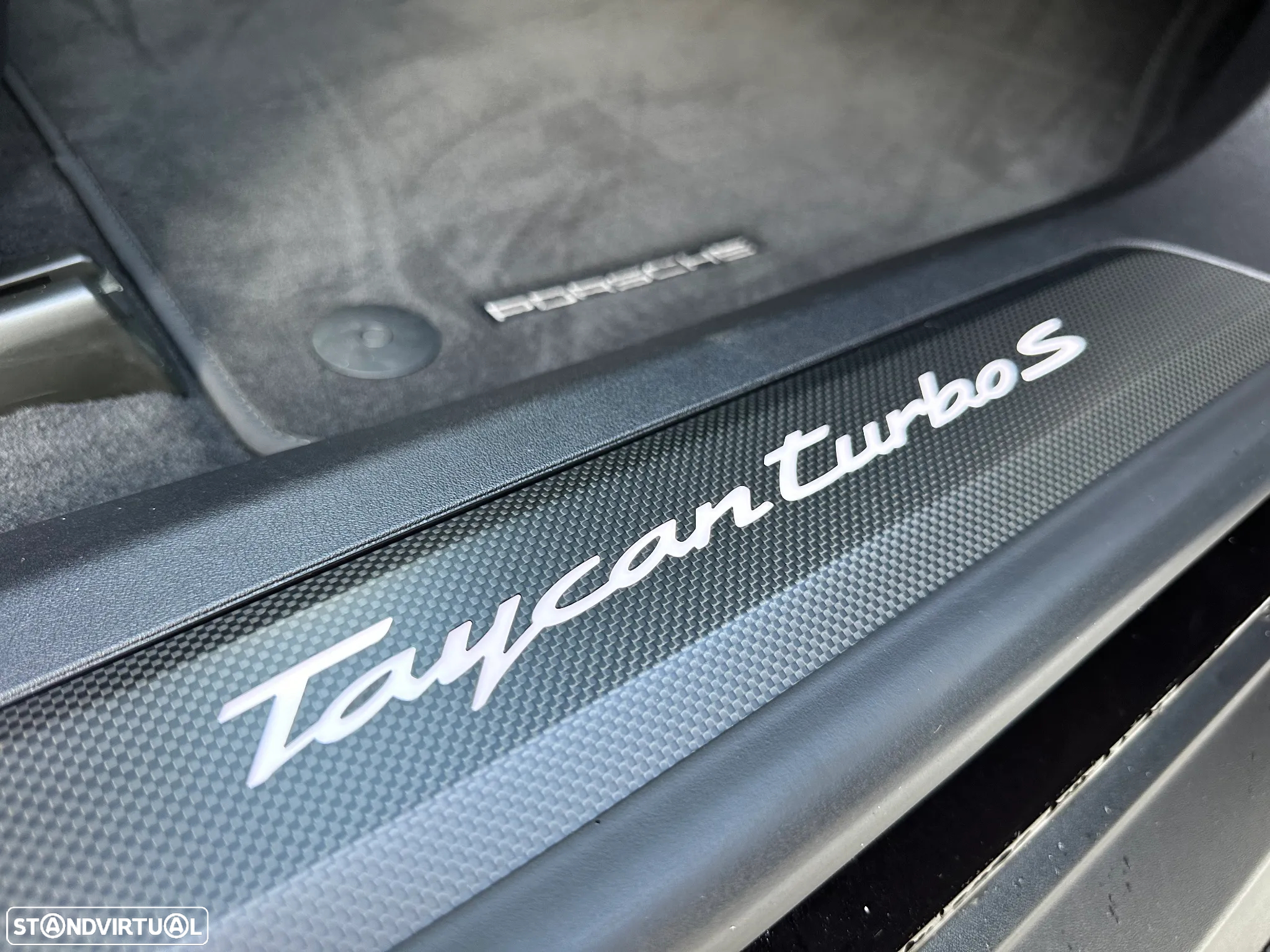 Porsche Taycan Turbo S - 44