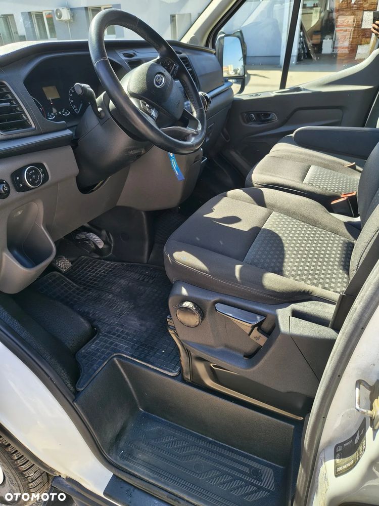 Ford Transit - 10
