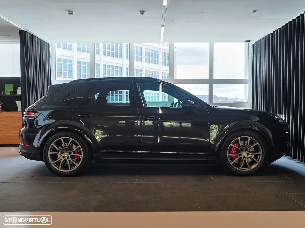 Porsche Cayenne S E-Hybrid - 8