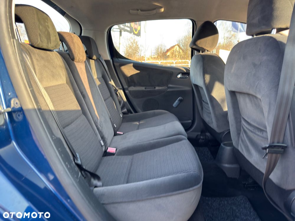 Peugeot 207 90 HDi FAP (Blue Lion) Tendance - 20