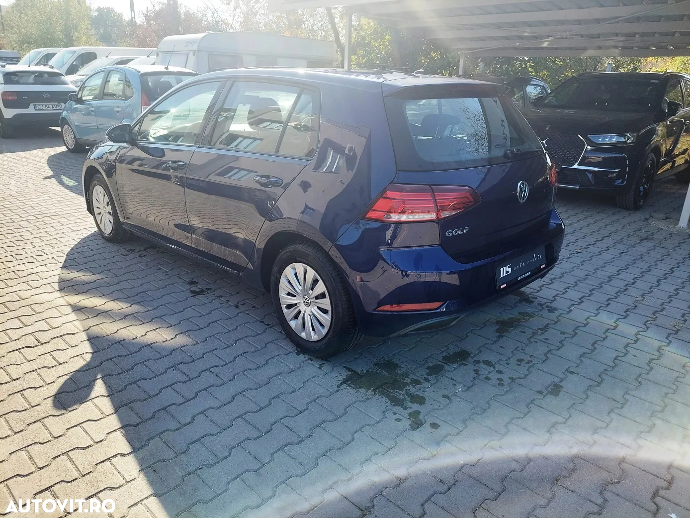 Volkswagen Golf 1.6 TDI Trendline - 4