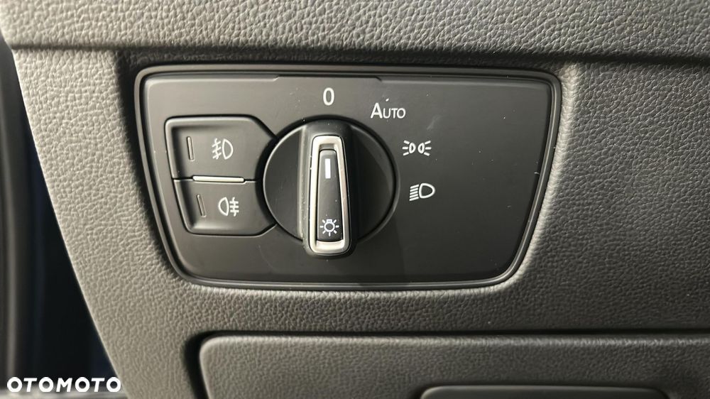 Volkswagen Passat - 27