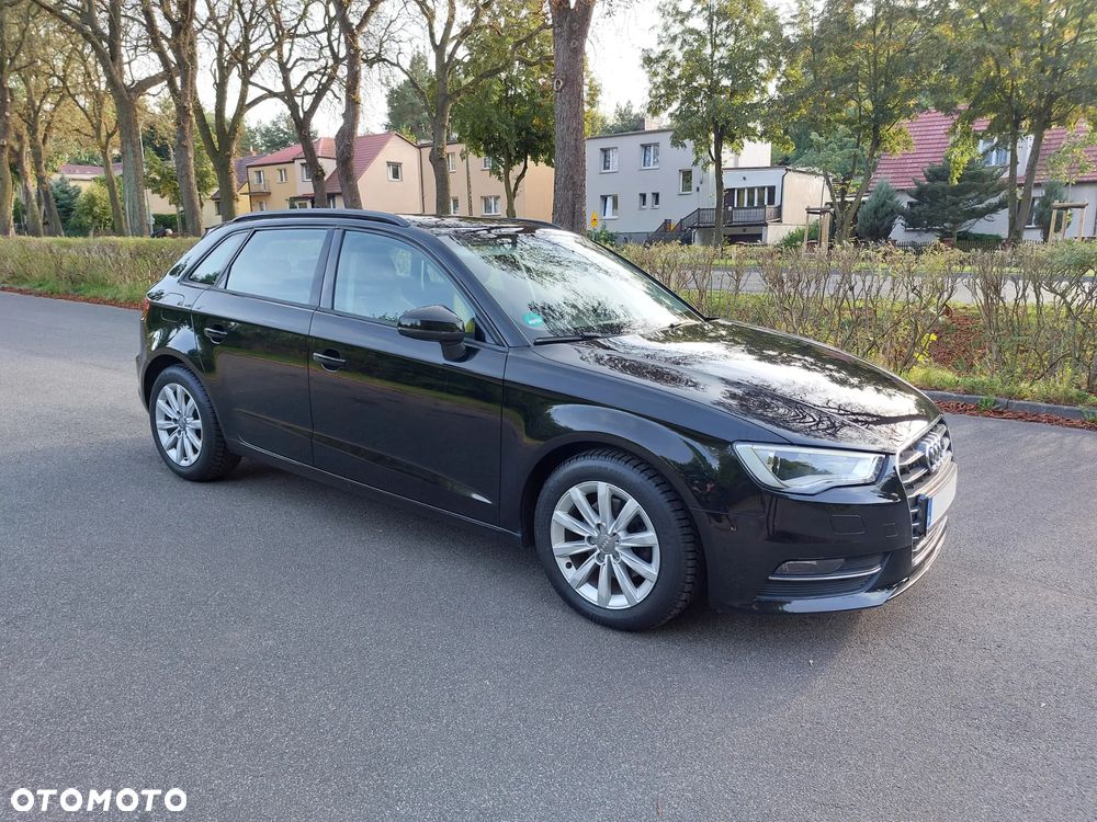 Audi A3 Sportback 1.6 TDI ultra Attraction - 8