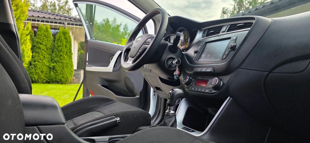 Kia Ceed 1.6 CRDi L Business Line - 28