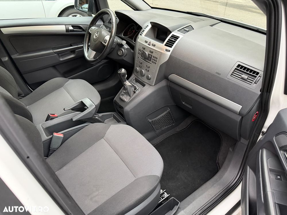 Opel Zafira 1.7 CDTI ecoFLEX Family - 14