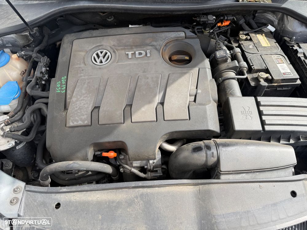 VW Golf 1.6 TDi Confortline - 3