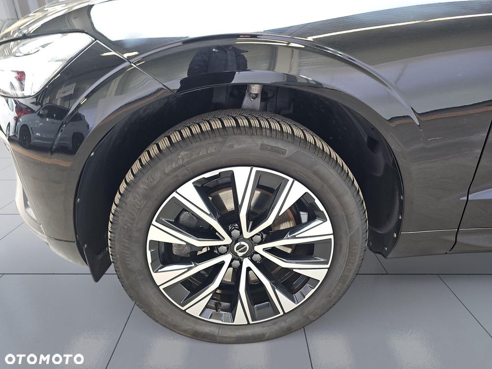 Volvo XC 60 B4 B Essential - 34