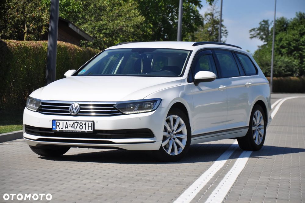 Volkswagen Passat 2.0 TDI SCR Comfortline - 2