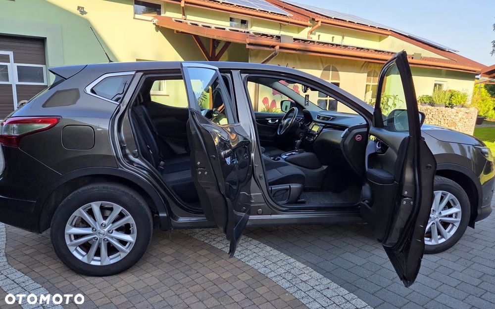 Nissan Qashqai 1.2 DIG-T Xtronic N-Connecta - 21