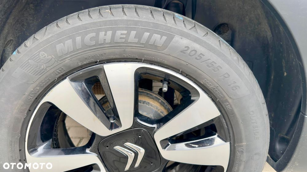 Citroën C3 1.2 PureTech Feel - 14