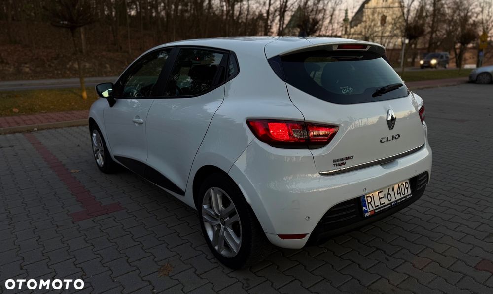 Renault Clio 0.9 TCe Techno Feel - 11