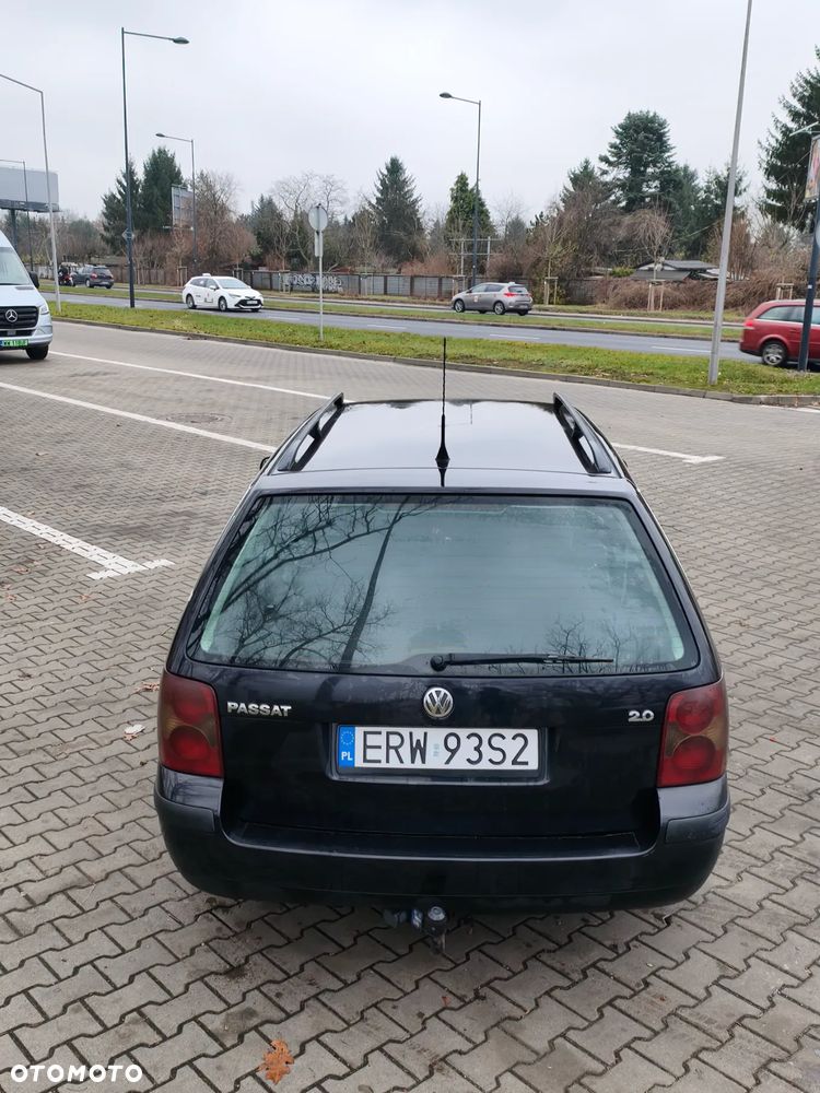 Volkswagen Passat Variant 1.8 5V Turbo - 8