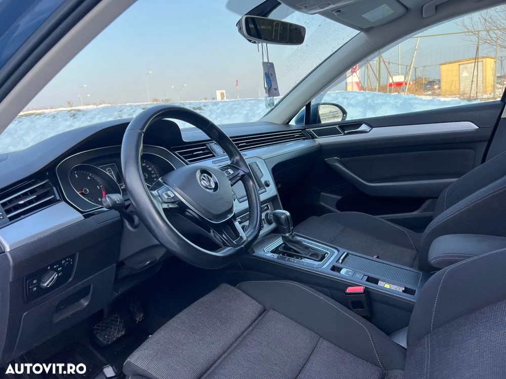 Volkswagen Passat 2.0 TDI DSG (BlueMotion Technology) Comfortline - 24