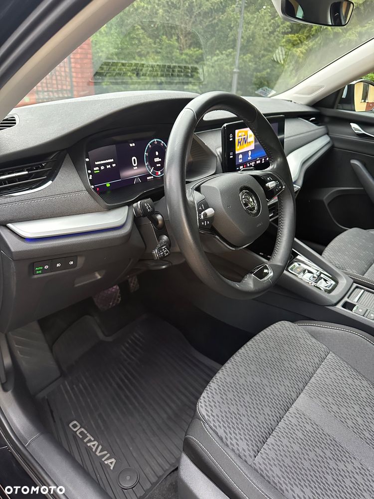 Skoda Octavia 2.0 TDI SCR Style DSG - 31