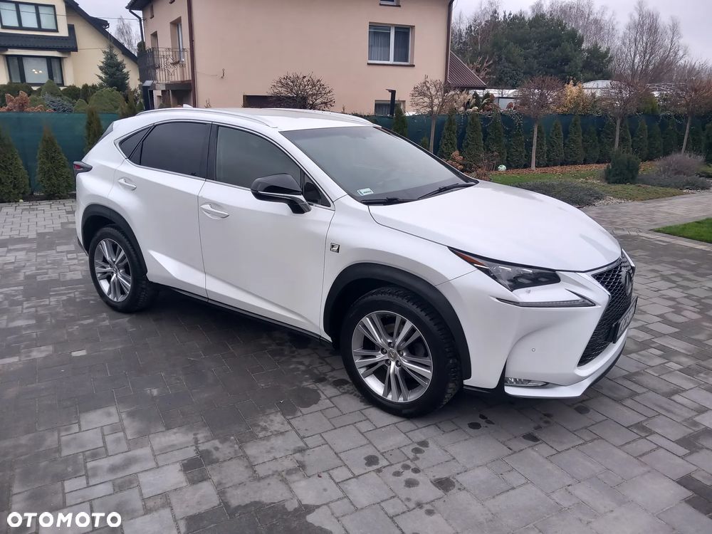 Lexus NX 200t F Sport AWD - 3