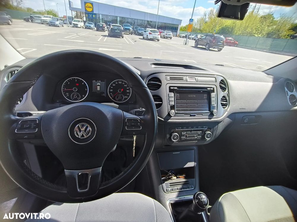 Volkswagen Tiguan - 21