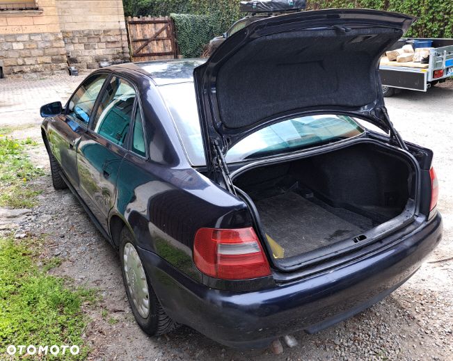 Audi A4 Limousine 1.9 TDI - 8