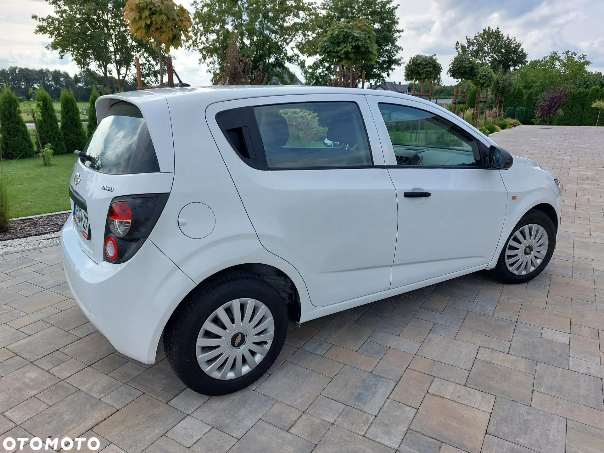 Chevrolet Aveo 1.2 LS - 19