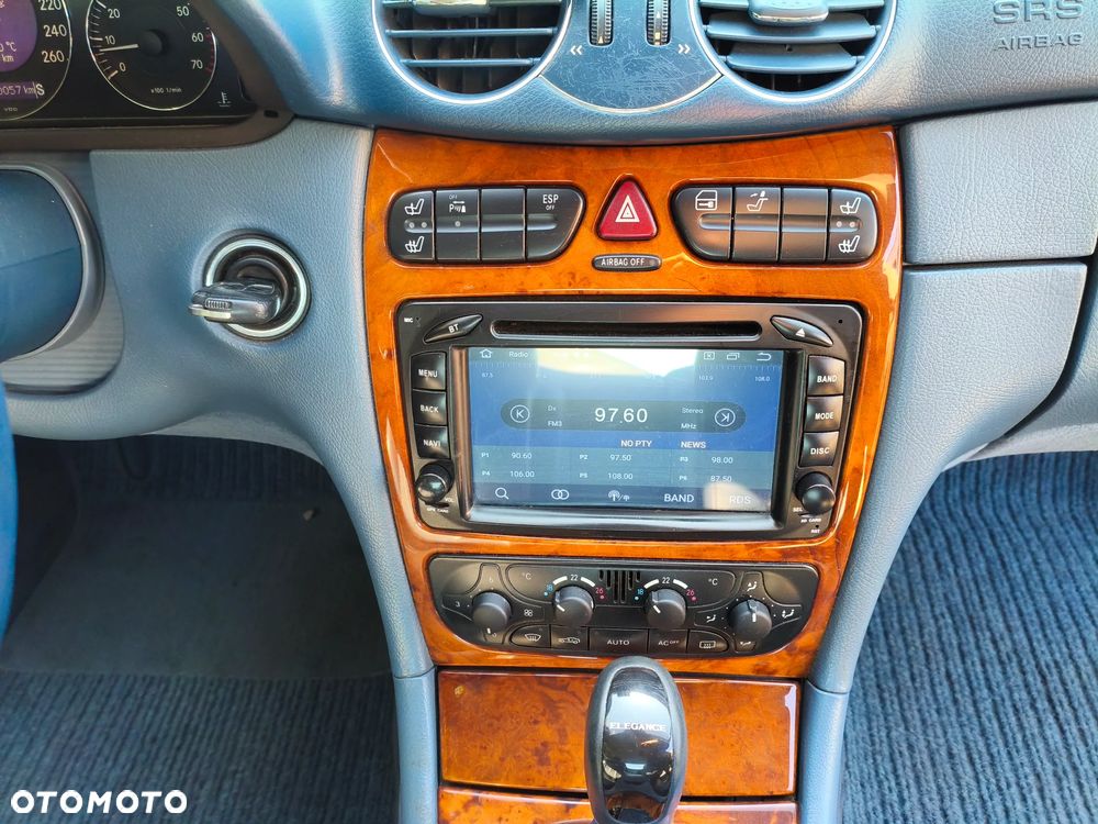 Mercedes-Benz CLK - 12