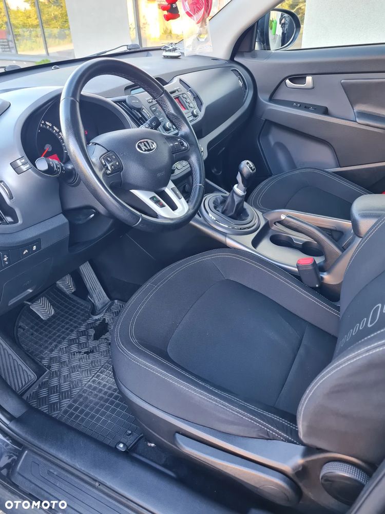 Kia Sportage 1.7 CRDI 2WD Attract - 9