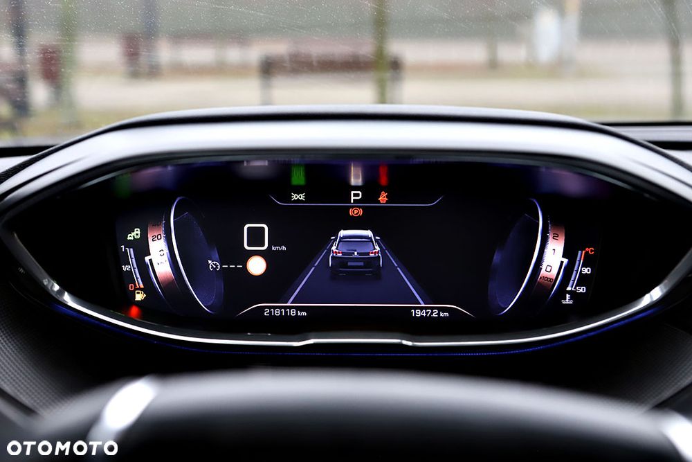 Peugeot 5008 BlueHDI 120 EAT6 Stop & Start Allure - 36