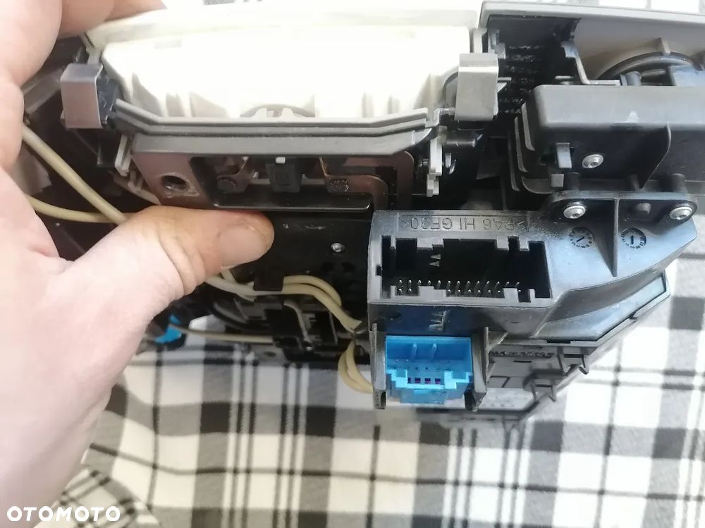 Lampka Podsufitki Link Home Pamięć Bram Audi A8 D3 - 6