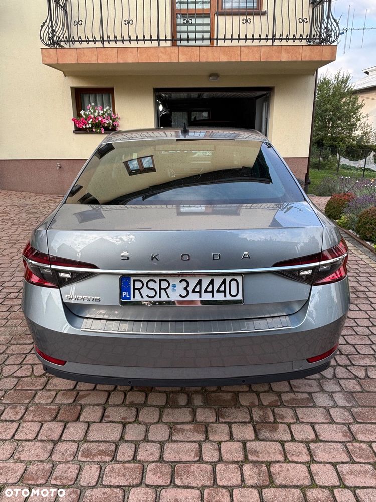 Skoda Superb 2.0 TDI SCR Style DSG - 6