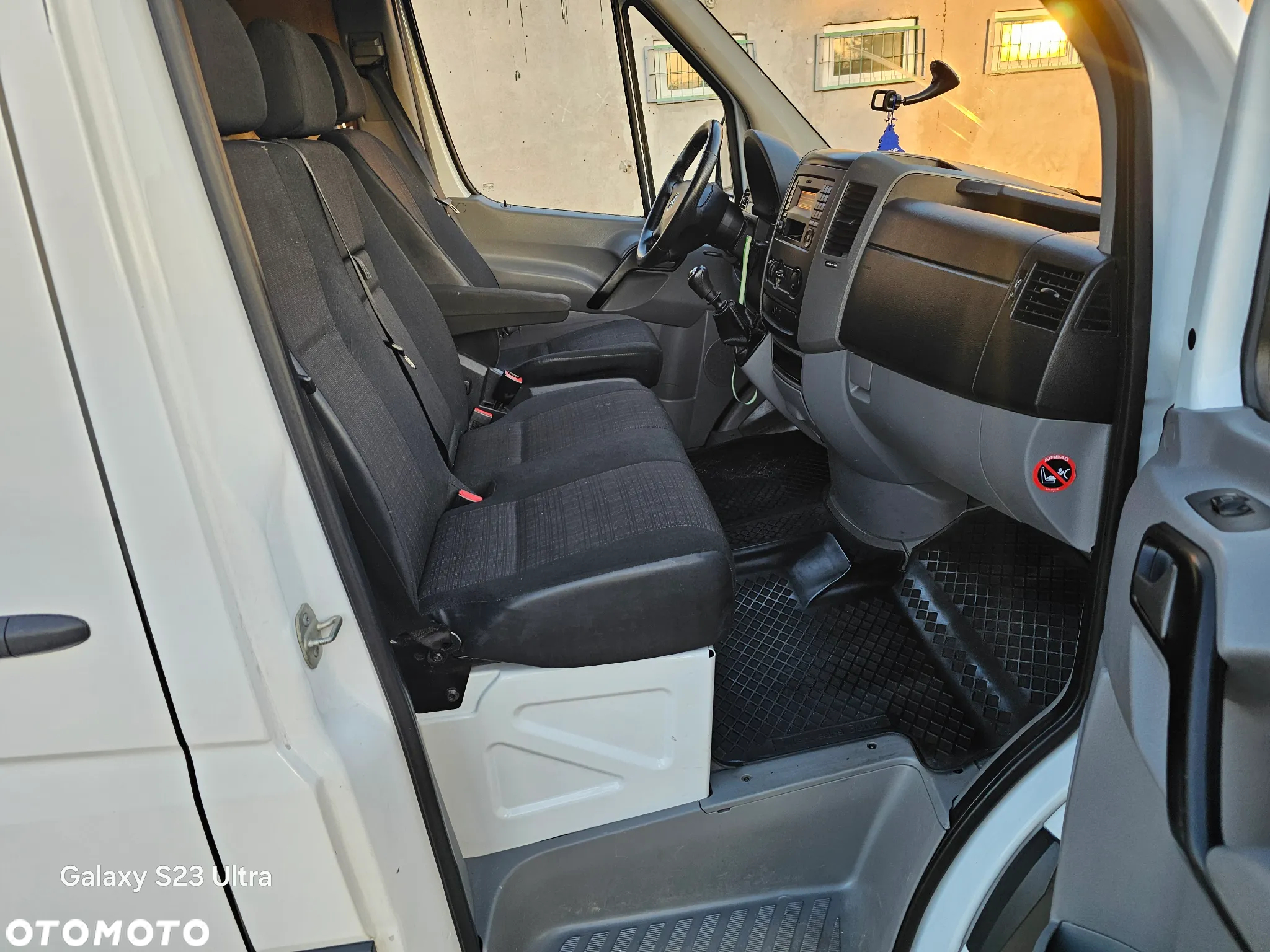Mercedes-Benz Sprinter - 9