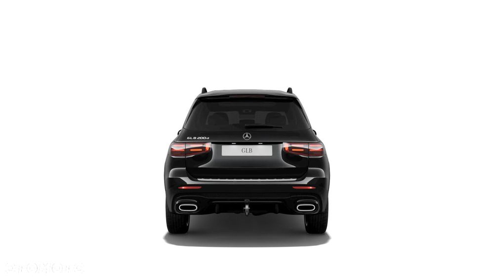 Mercedes-Benz GLB - 15