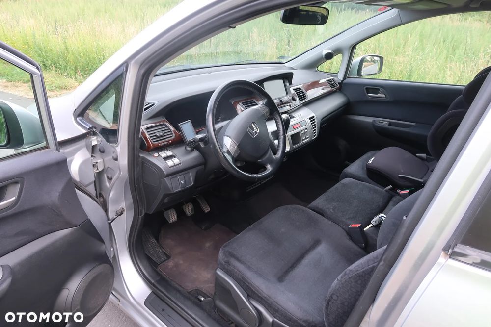 Honda FR-V 2.0 Comfort - 13
