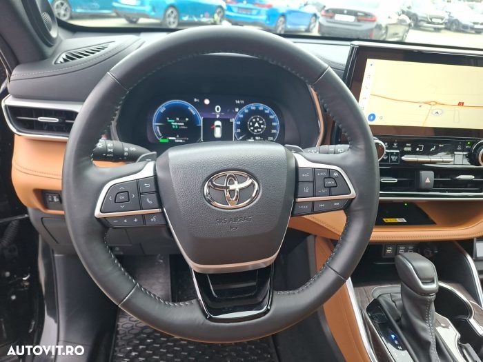 Toyota Highlander 2.5 L Hybrid Dynamic Force 248CP Luxury Metallic - 8