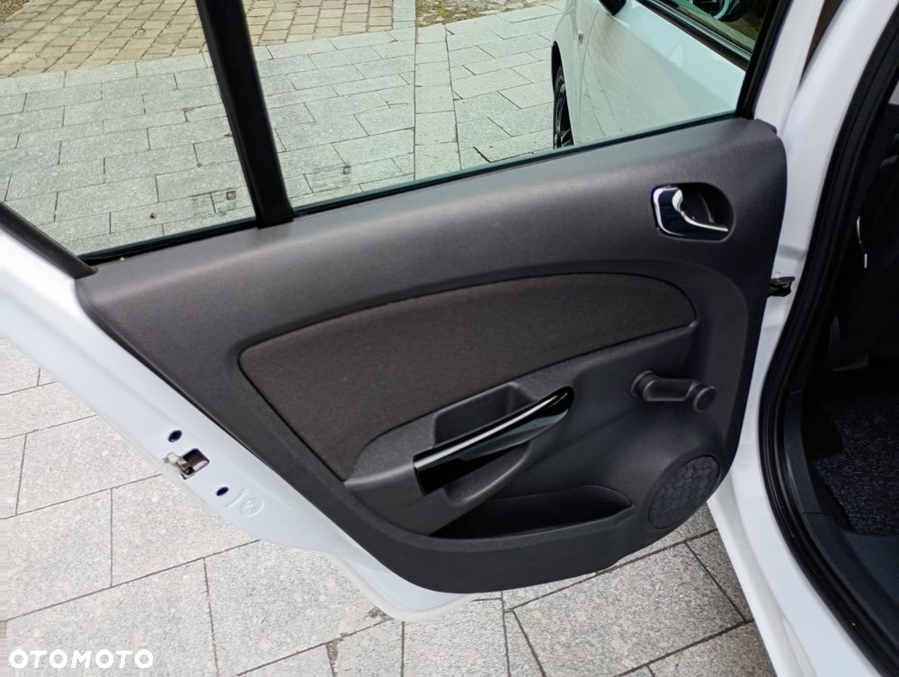 Opel Corsa 1.2 16V Color Edition - 24