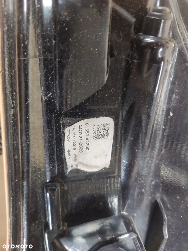 TOYOTA RAV 4 LIFT LAMPA TYŁ PRAWA - 5