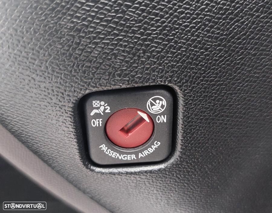 Peugeot 308 SW 1.5 BlueHDi Style - 41